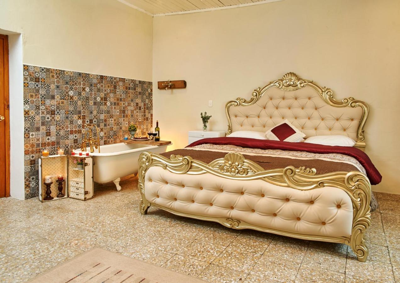 Hotel Vintage "Rialto" Кесальтенанго Экстерьер фото